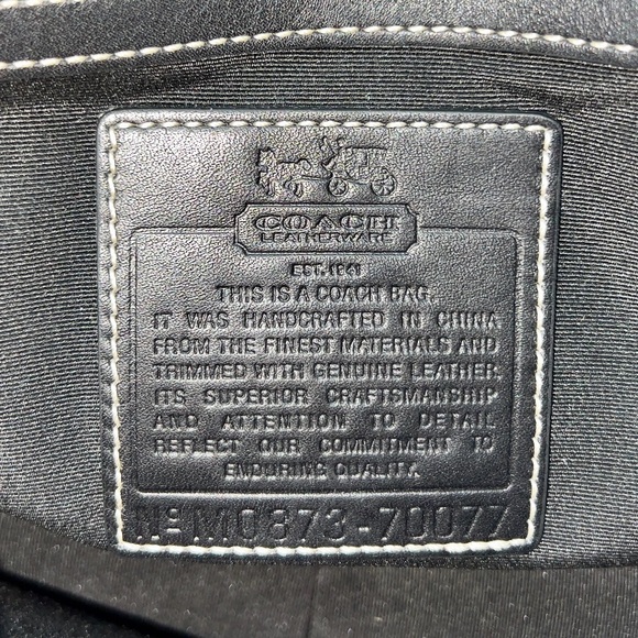 Coach 70077 Signature Shoulder Bag PVC PRE-OWNED - Picture 13 of 13